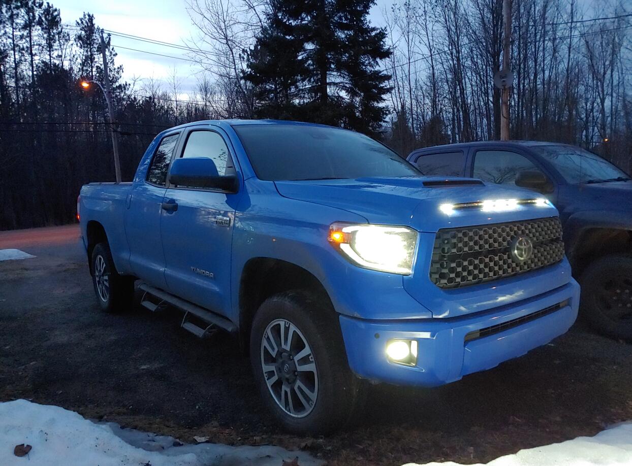 2021 Toyota Tundra TRD Sport Premium  Installed 5-Bar/Section Xenon White Raptor Style 15-LED Hood Bulge Behind Grille Light Kit