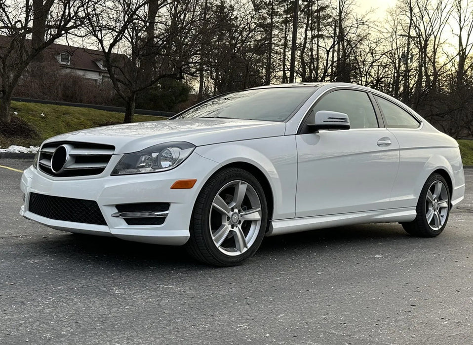 OE-Spec LED Daylight Kit w/ Bezels For 2011-2014 Mercedes C-Class Sports Bumper