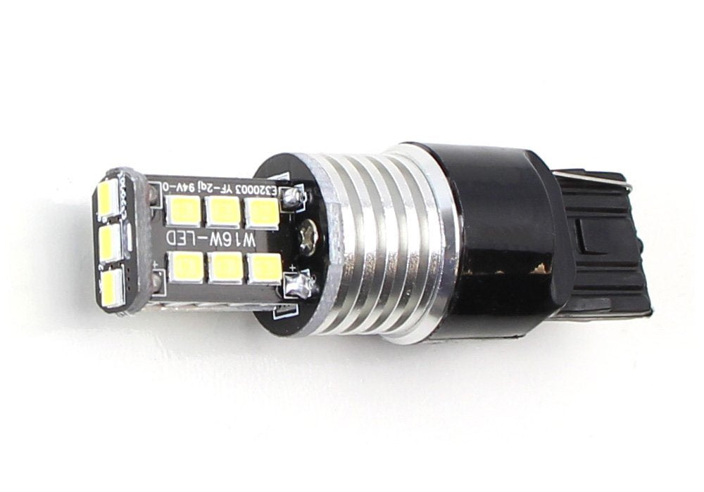 Xenon White Error Free 10W LED Bulbs for B7 Volkswagen Passat Daytime DRL Light