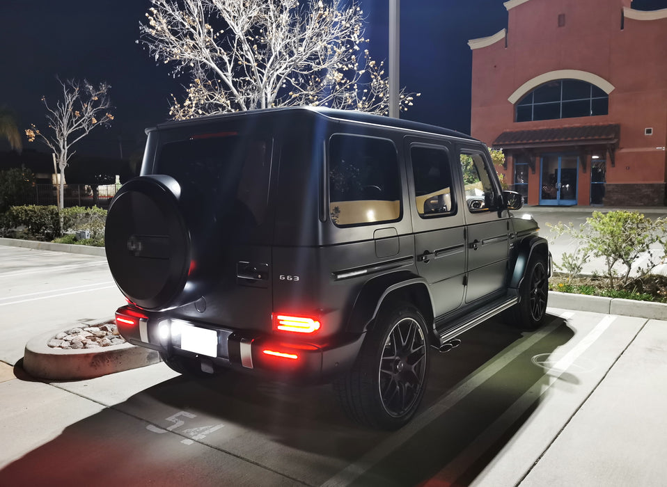 OEM-Red Lens Full LED Strip Bumper Reflectors For Mercedes 2019+ W463A G550 G63