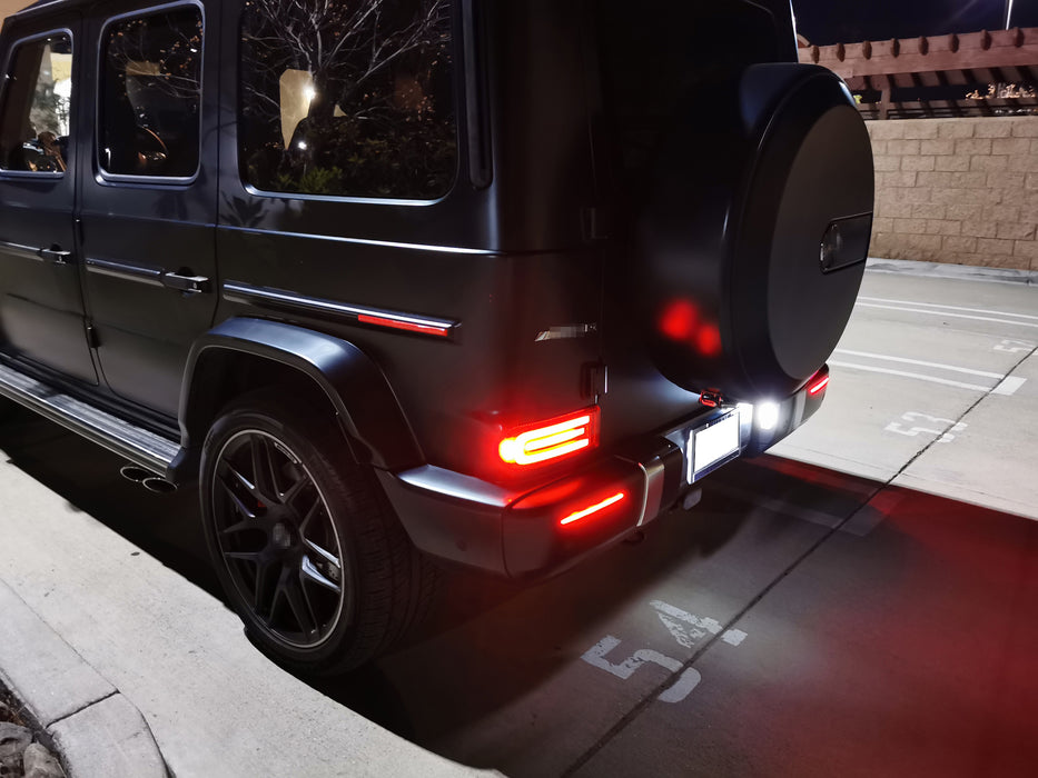 Smoke Lens Full LED Strip Bumper Reflectors For Mercedes 2019-up W463A G550 G63