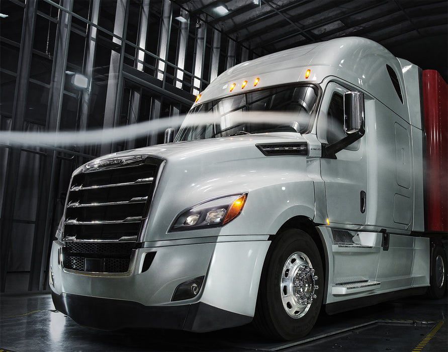 OE-Spec Amber LED Raised Roof Clearance Marker Lights For Freightliner Cascadia