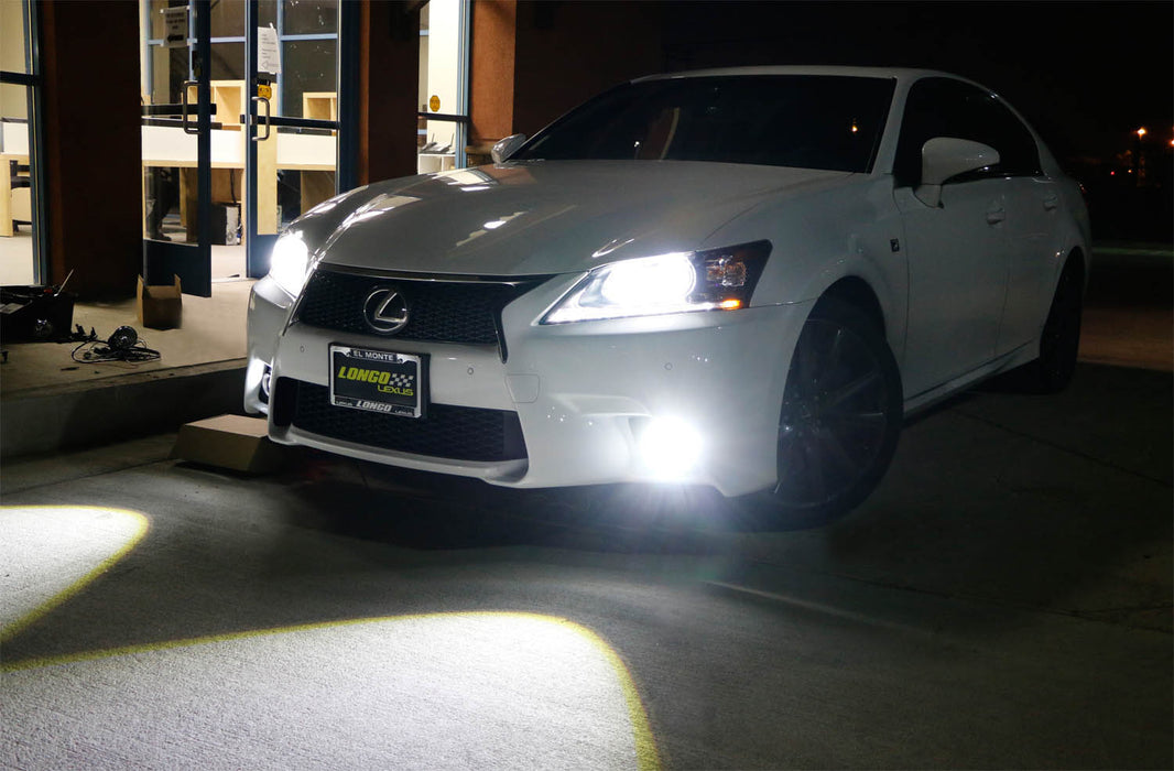 White TRD 15W Projector LED Fog Light Kit For 2013-15 Lexus GS w/ F-Sport Bumper