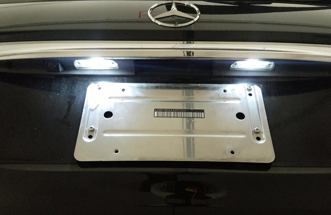 White CAN-bus LED License Plate Lights For Mercedes ML GL R Class W164 X164 W251