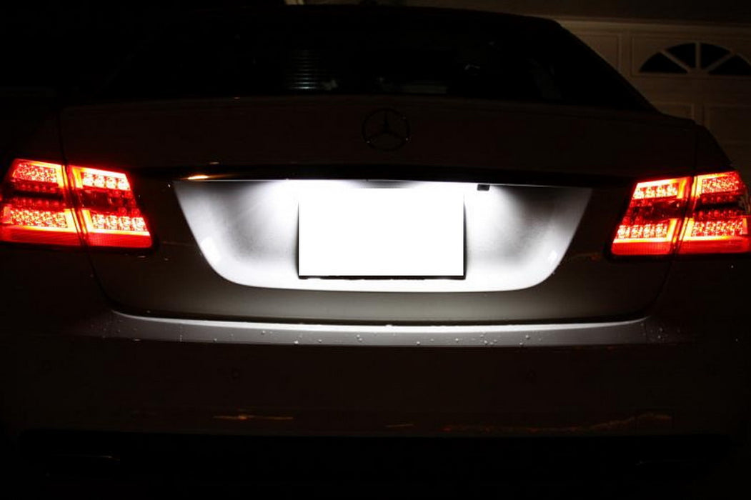 White CAN-bus LED License Plate Lights For Mercedes ML GL R Class Diesel Version